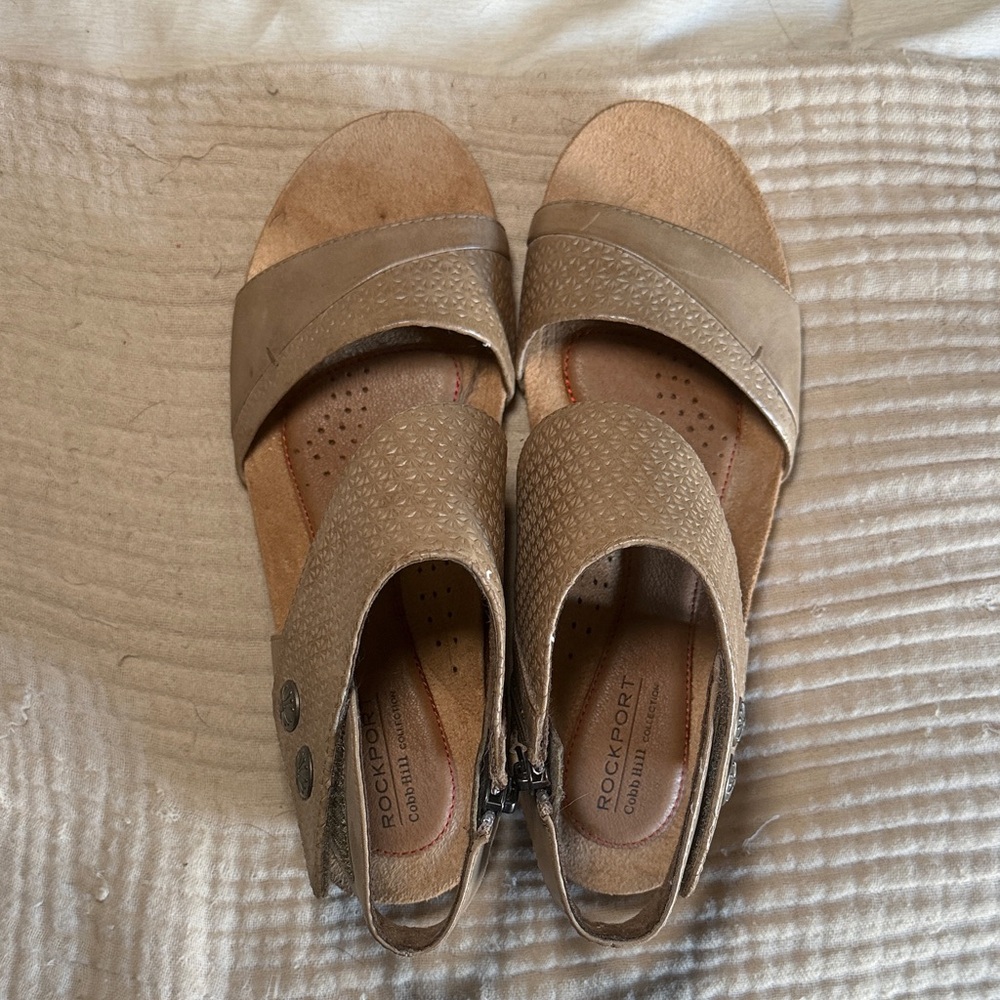 Rockport Women's Taupe Velcro Wedge Sandals Size 8